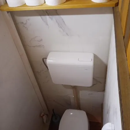 Hostal Planinarski Dom 