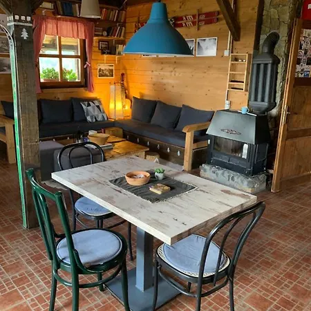 Hostel Planinarski Dom 