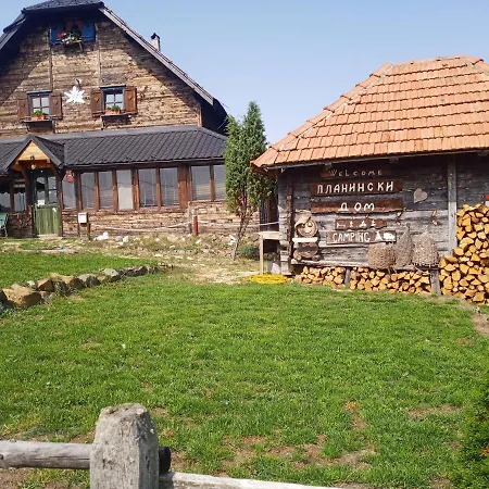 Planinarski Dom 