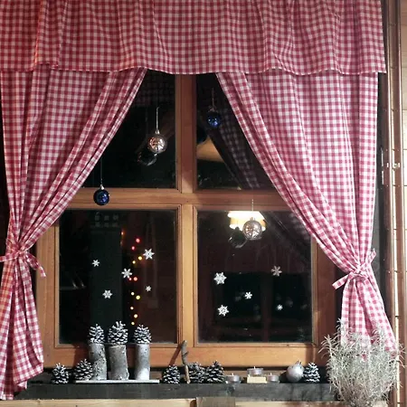 Hostal Planinarski Dom 