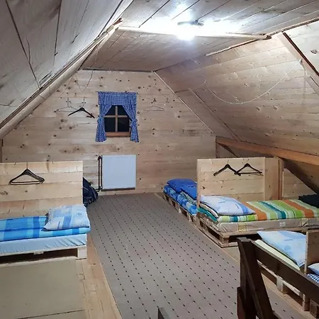 Hostel Planinarski Dom 