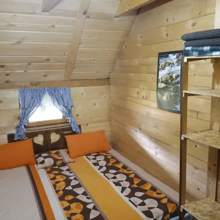 Hostel Planinarski Dom 